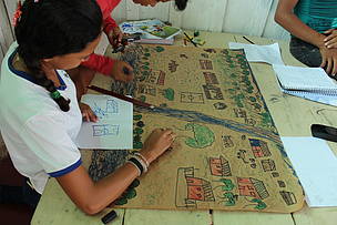 Os jovens produziram cartazes, telejornal e filmes com temática socioambiental